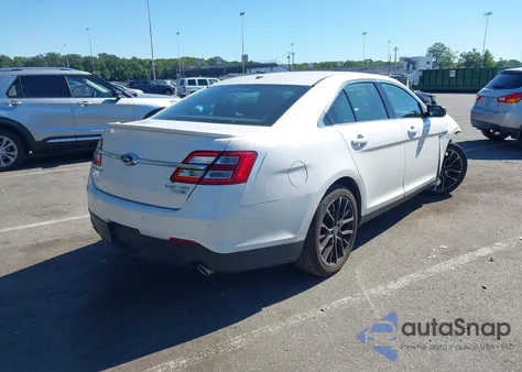 2018 Ford Taurus Limited z USA, uszkodzony, nr VIN 1FAHP2J84JG121062